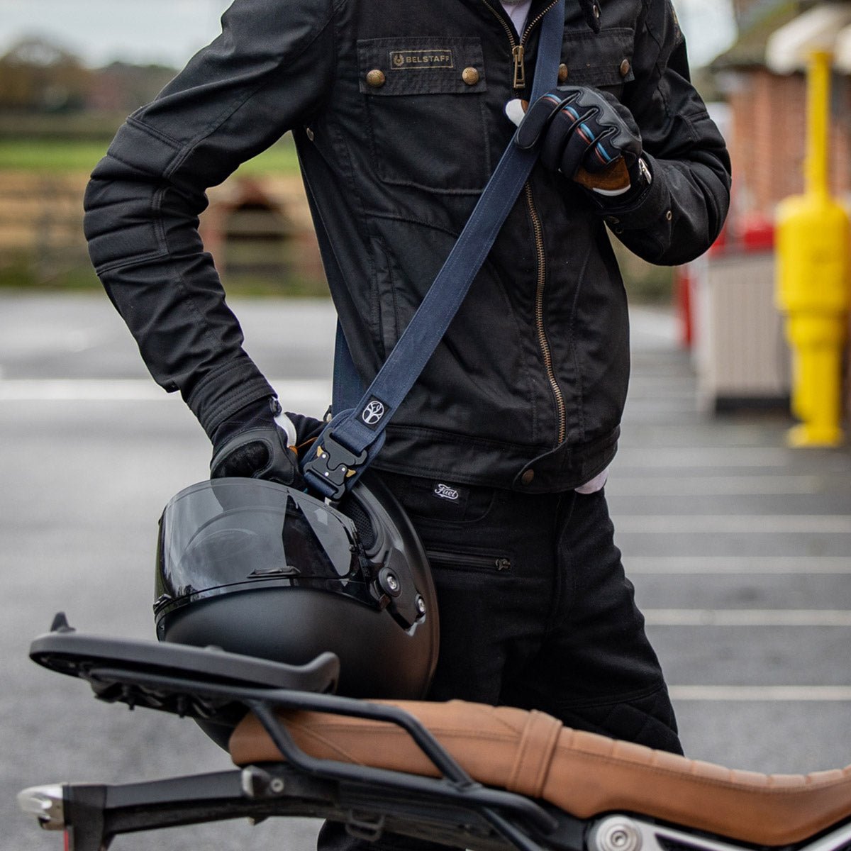Introducing the Sling helmet carrier - Veloce Club