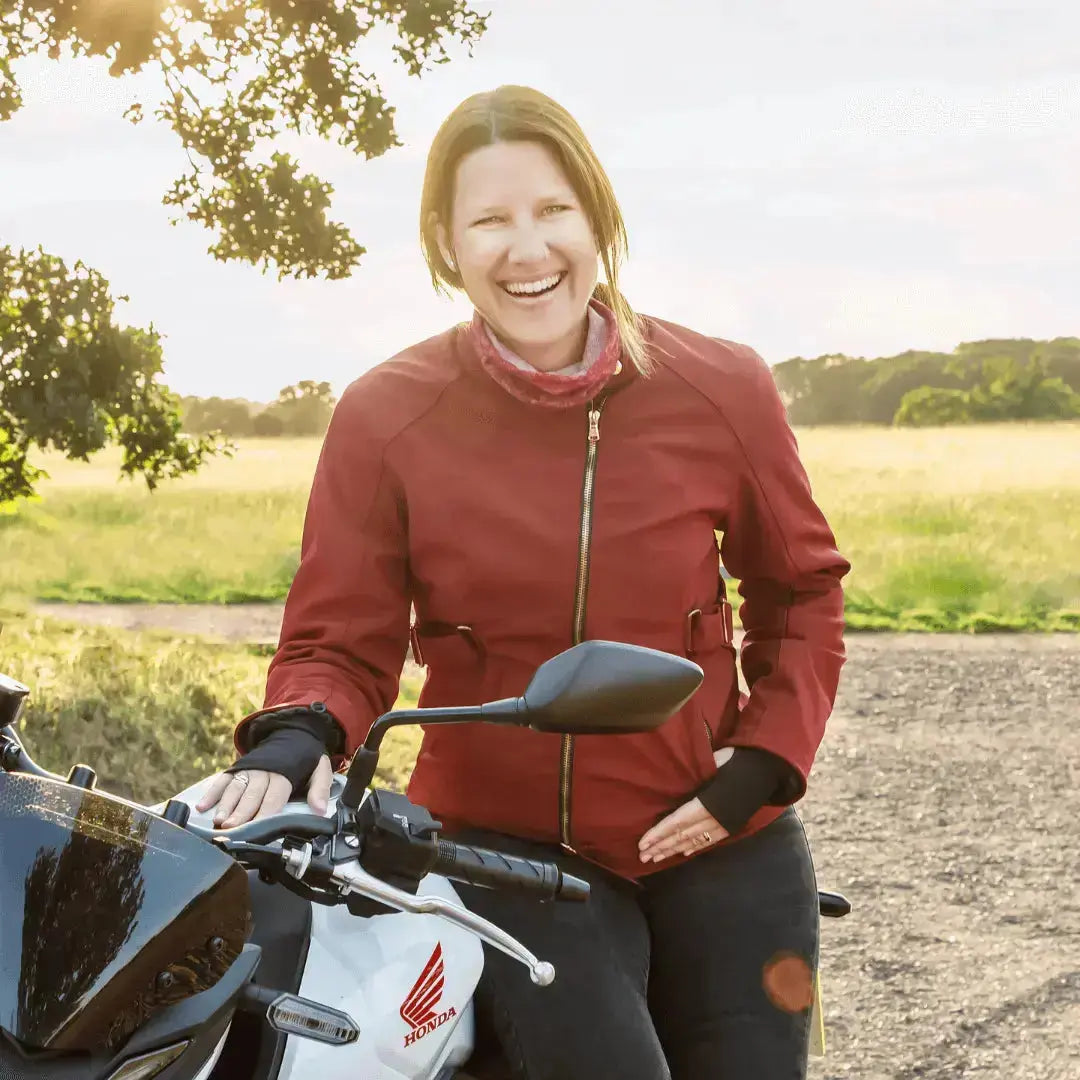 Linda-Jean Motorcycle Fashion: Women’s Motorcycle Clothing Designed by a Woman Who Rides Veloce Club