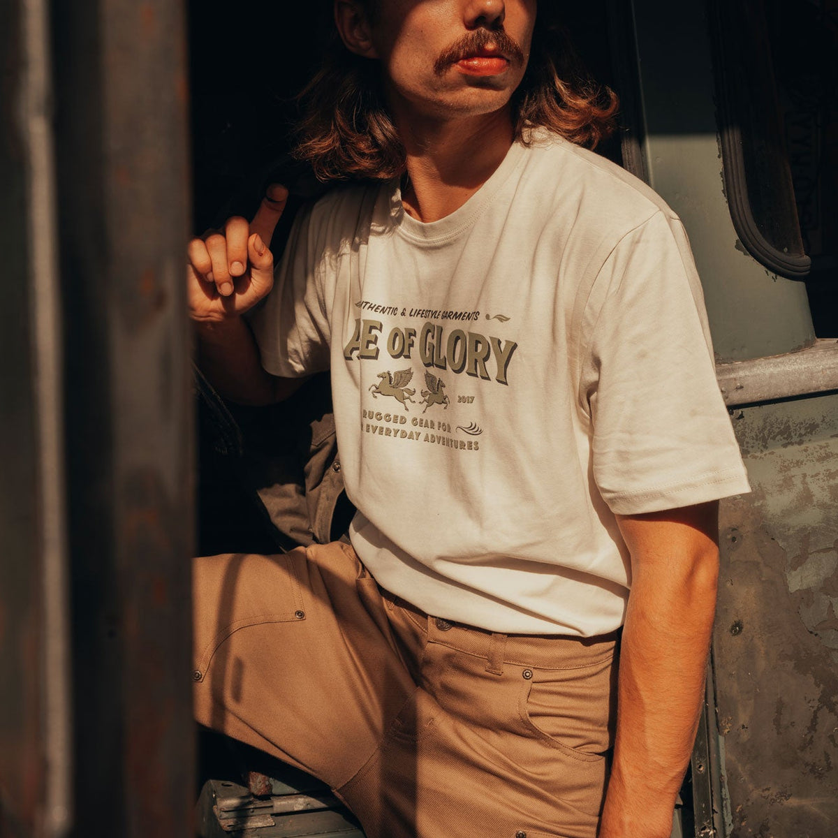 Age of Glory Rugged T-shirt Ecru | Veloce Club