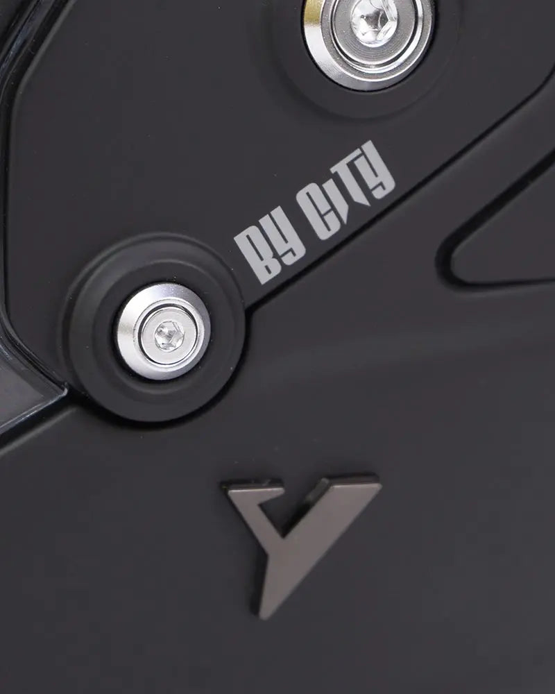 Rider 06 in Matt Black