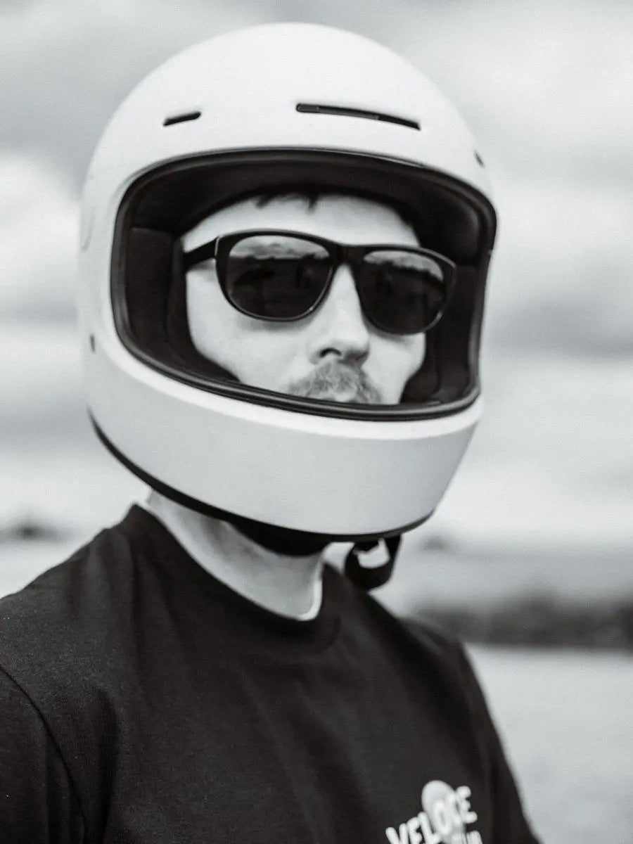 John Doe JD/ONE Frozen helmet off - white