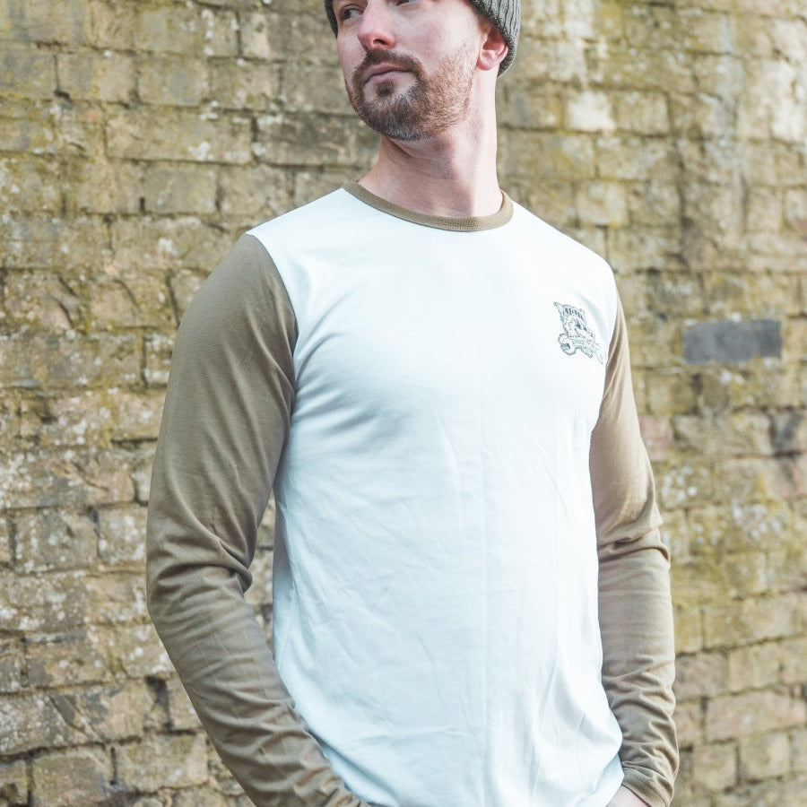 Hound Long Sleeve Raglan - Kytone