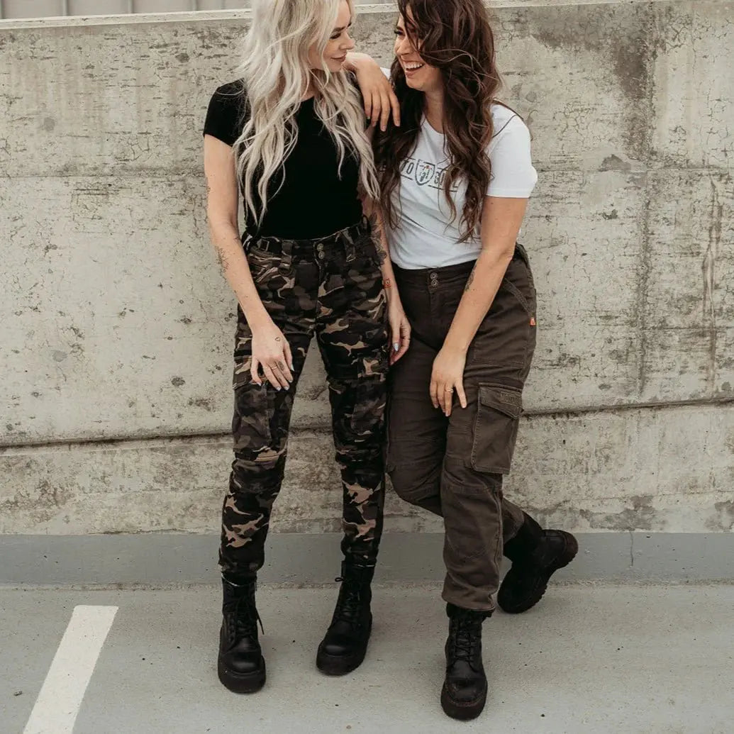 MotoGirl Lara Cargo trousers in Green