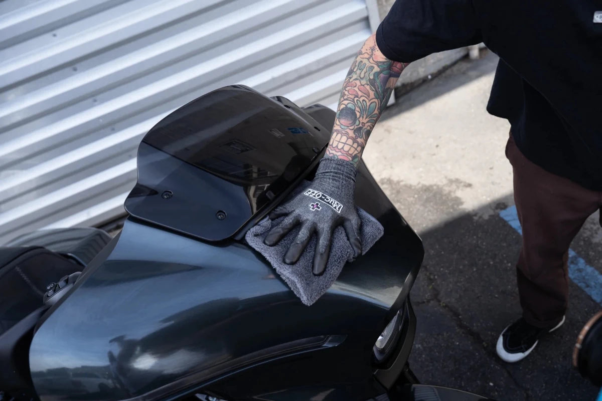 Muc-Off Bug & Tar Remover 250ml | Veloce Club