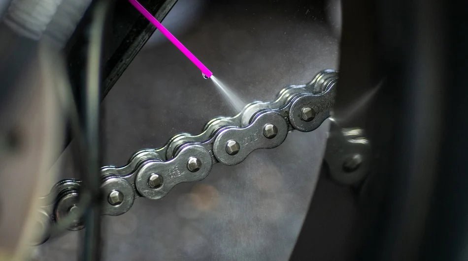 Muc-Off Motorcycle Dry Chain Lube 400ml | Veloce Club