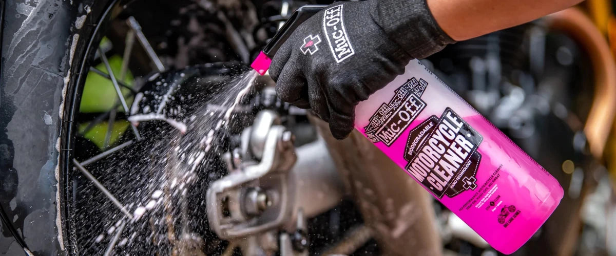 Muc-Off Motorcycle Essentials Kit | Veloce Club