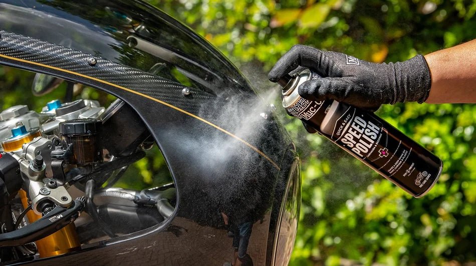 Muc-Off Motorcycle Speed Polish 400ml | Veloce Club