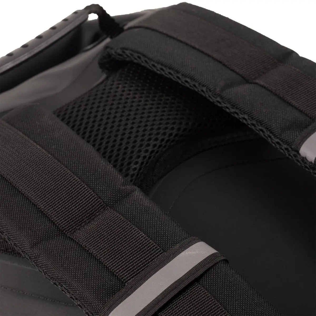 Oxford Aqua B - 25 Hydro Backpack in Black
