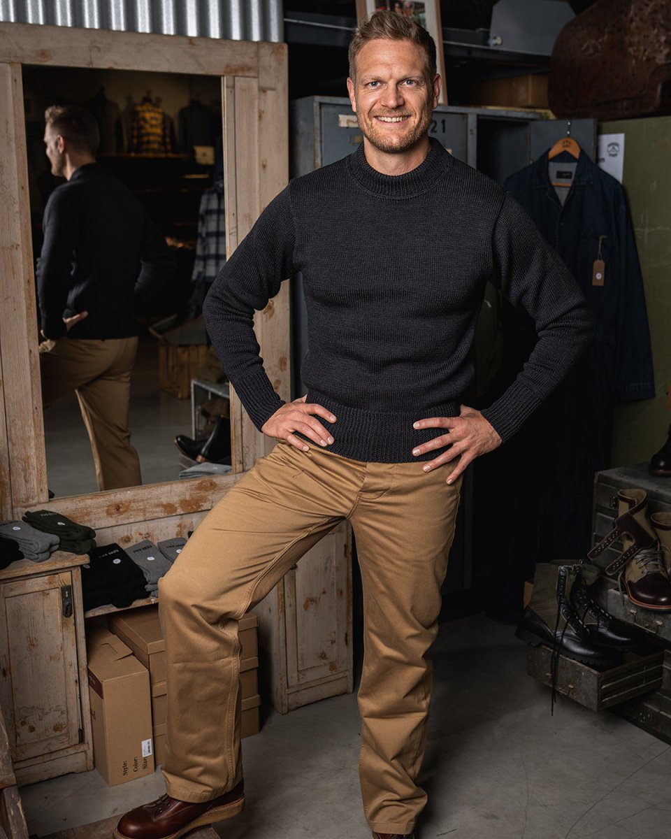 Pike Brothers 1941 USN Seaman Sweater in Anthracite | Veloce Club