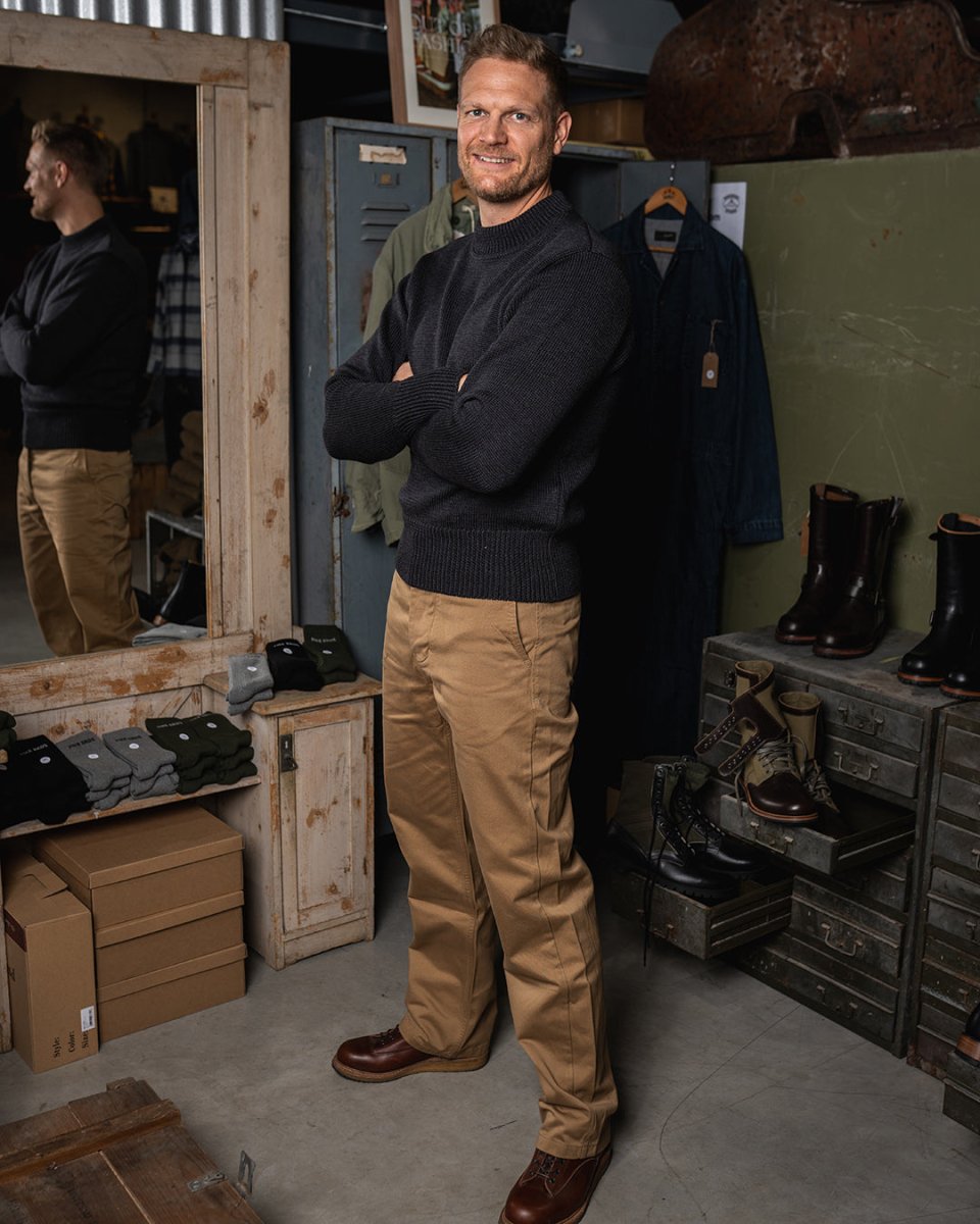 Pike Brothers 1941 USN Seaman Sweater in Anthracite | Veloce Club