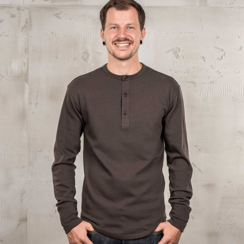 Pike Brothers 1954 Utility Shirt in Coffee | Veloce Club