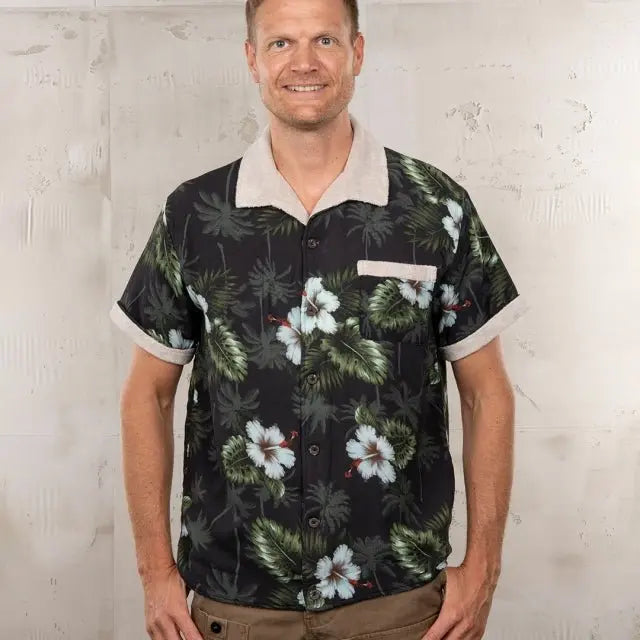 Pike Brothers 1961 Cabana Shirt Entrega Black - available at Veloce Club