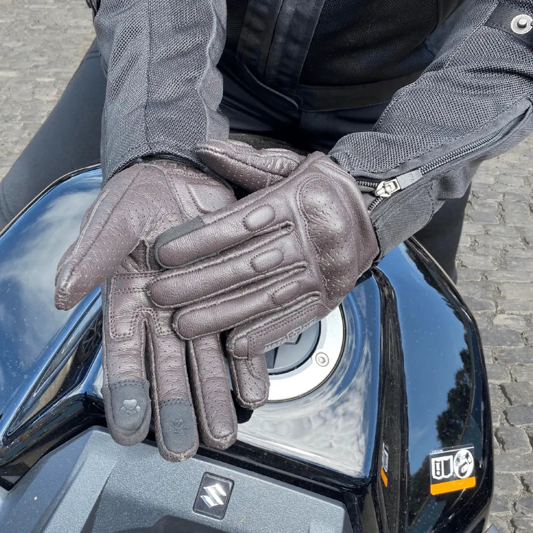 Yoko Gloves Brown - available at Veloce Club