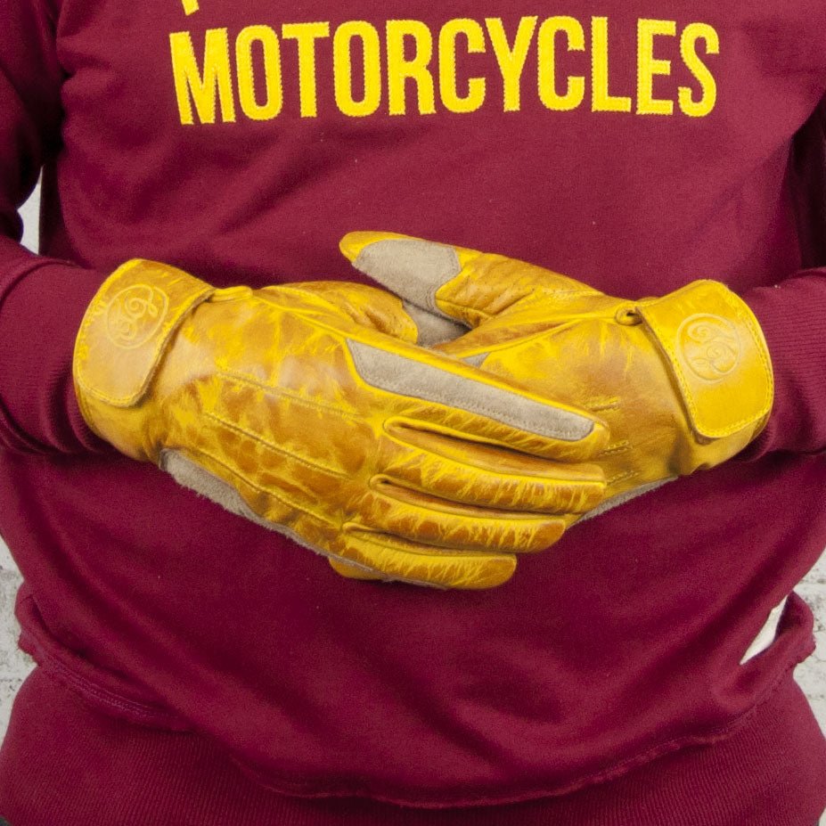 Age of Glory Rover Leather CE Gloves in Waxed Yellow