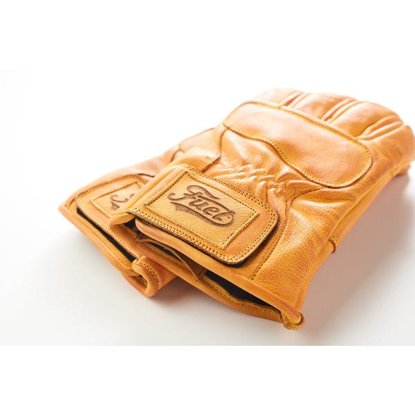 Fuel United Gloves in Yellow