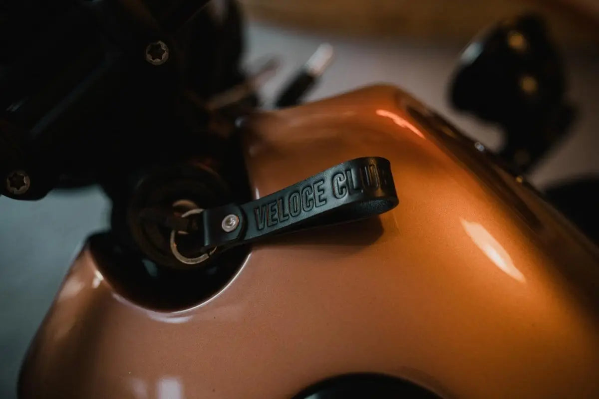 Veloce Club Loop 01 Keyring
