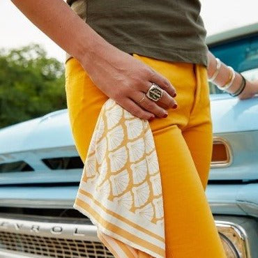 Wildust Sisters Yellowstone Scarf | Veloce Club