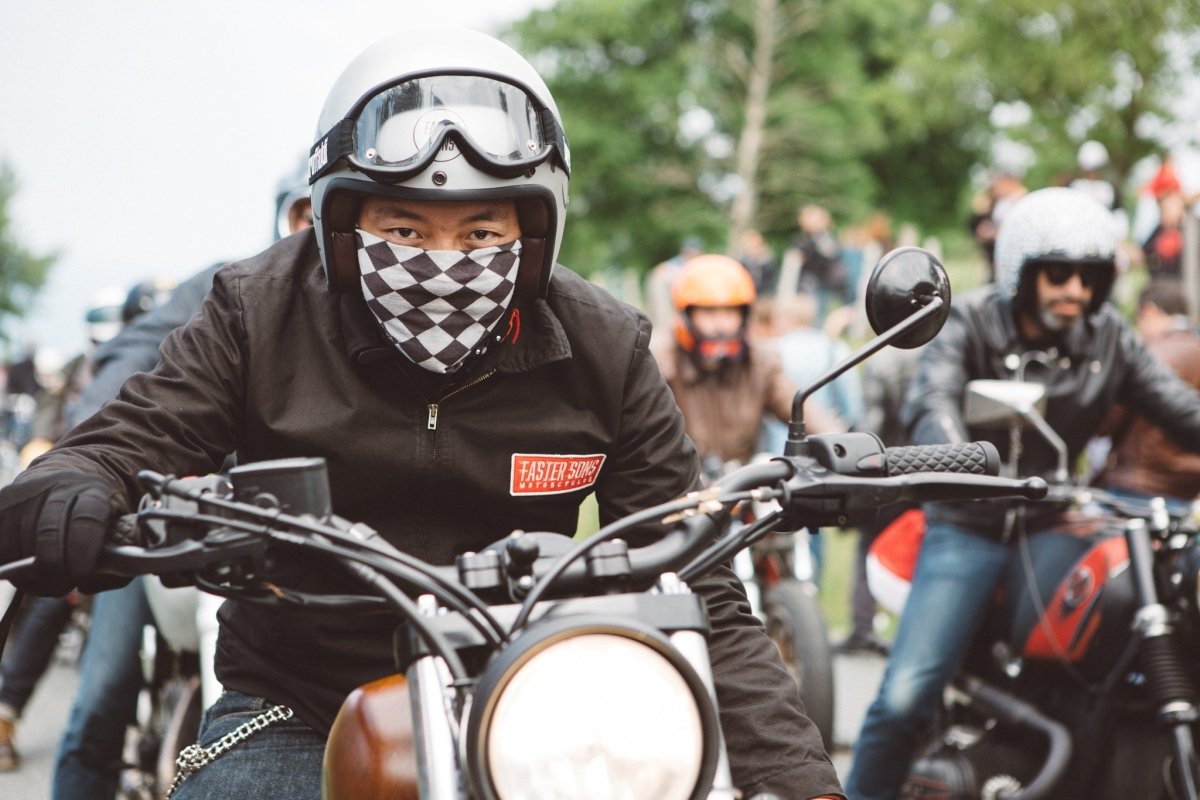 Motorcycle Neck Tubes & Bandanas - Veloce Club