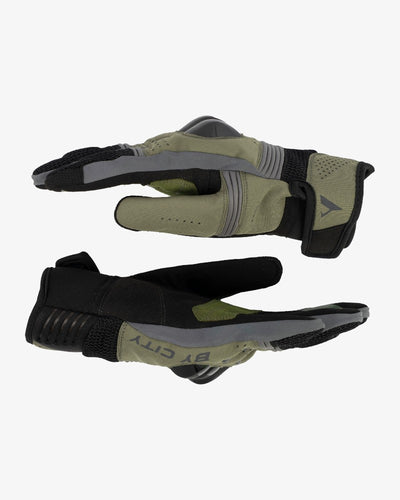 By City Cali Motorcycle Gloves | Veloce Club