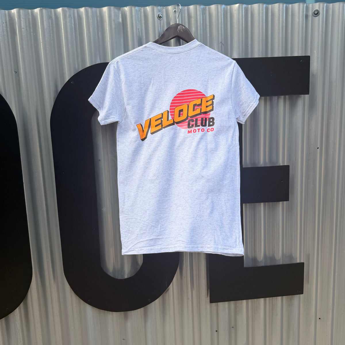 Veloce Club Electric Sunrise T-shirt in Light Grey