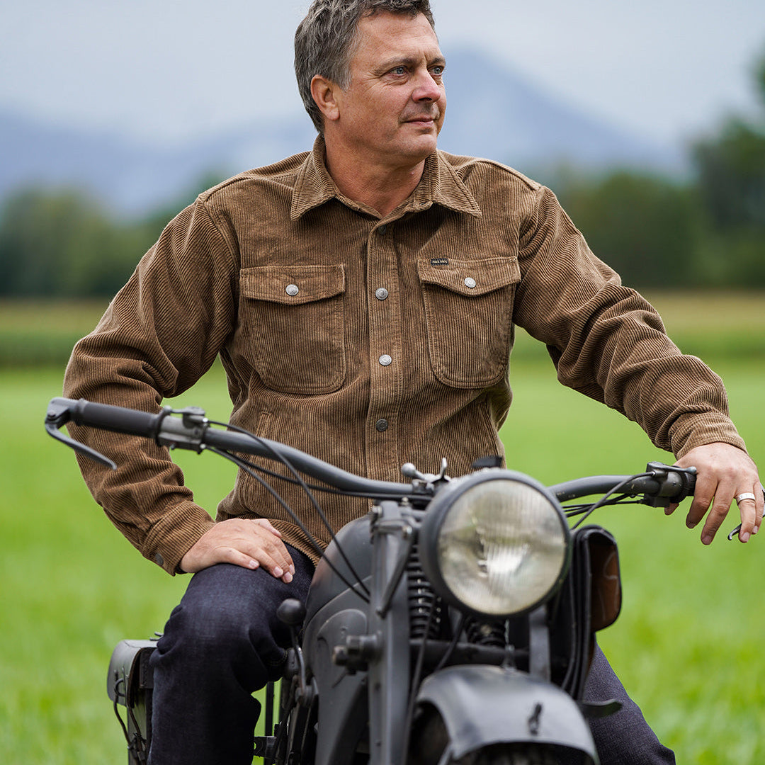 Pike Brothers 1967 CPO Shirt Light Brass Cord | Veloce Club