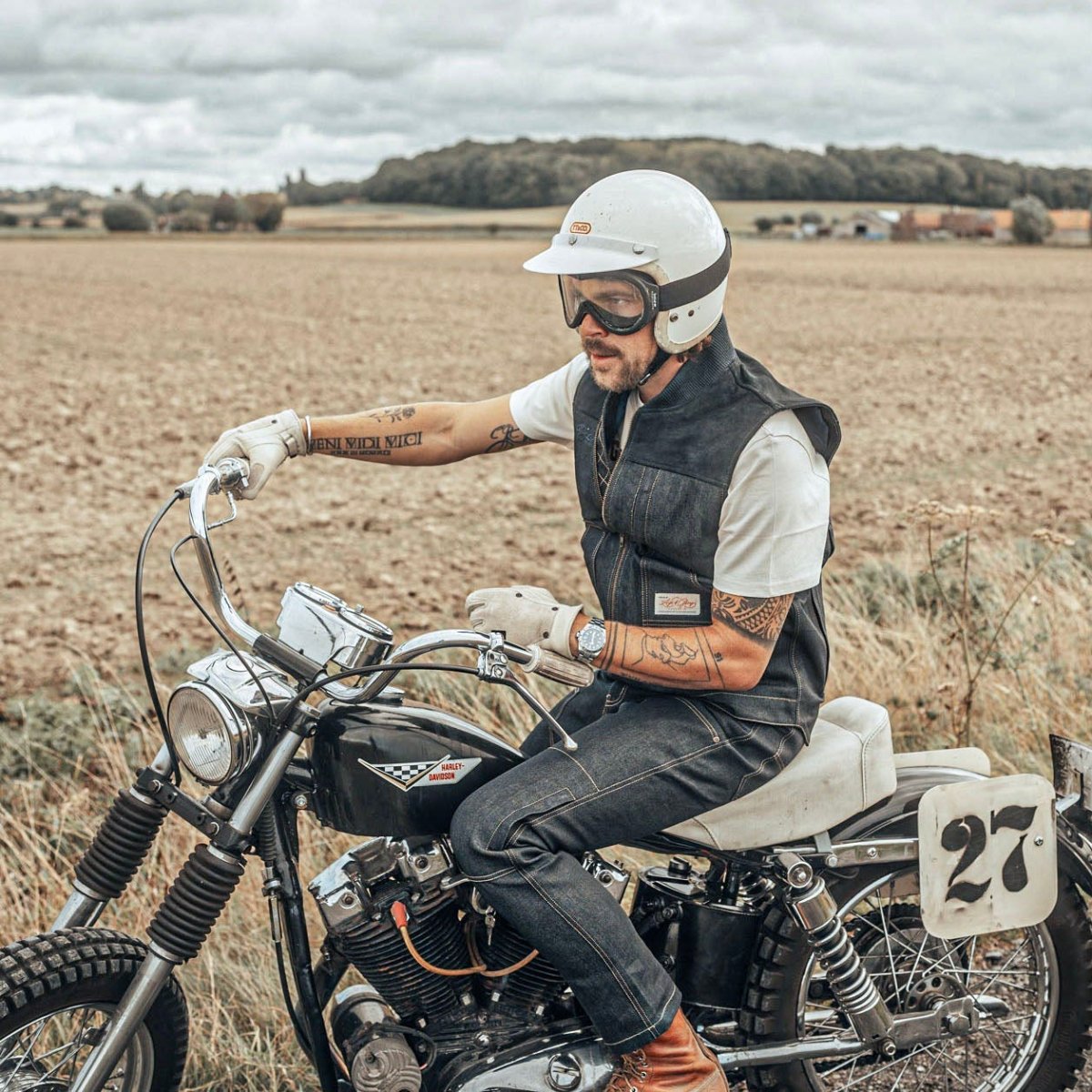 Age of Glory Crafter Motorcycle Gloves Aged White | CE Leather Gloves available at Veloce Club