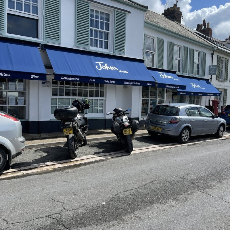 The Veloce Club Minehead Loop - grabbing at coffee at John's of Instow