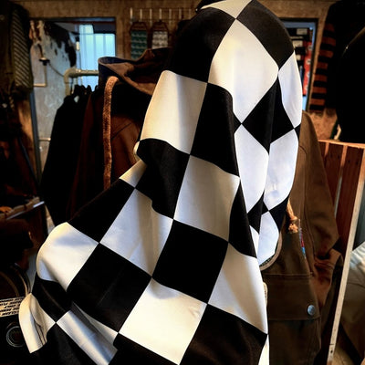 Kytone Checkers Neck tube - Black / White | Veloce Club