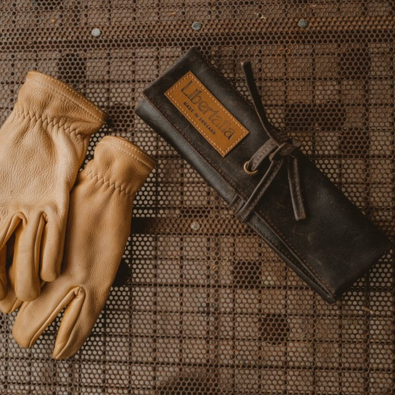 Libertatia Oilskin Tool Roll in Highlands