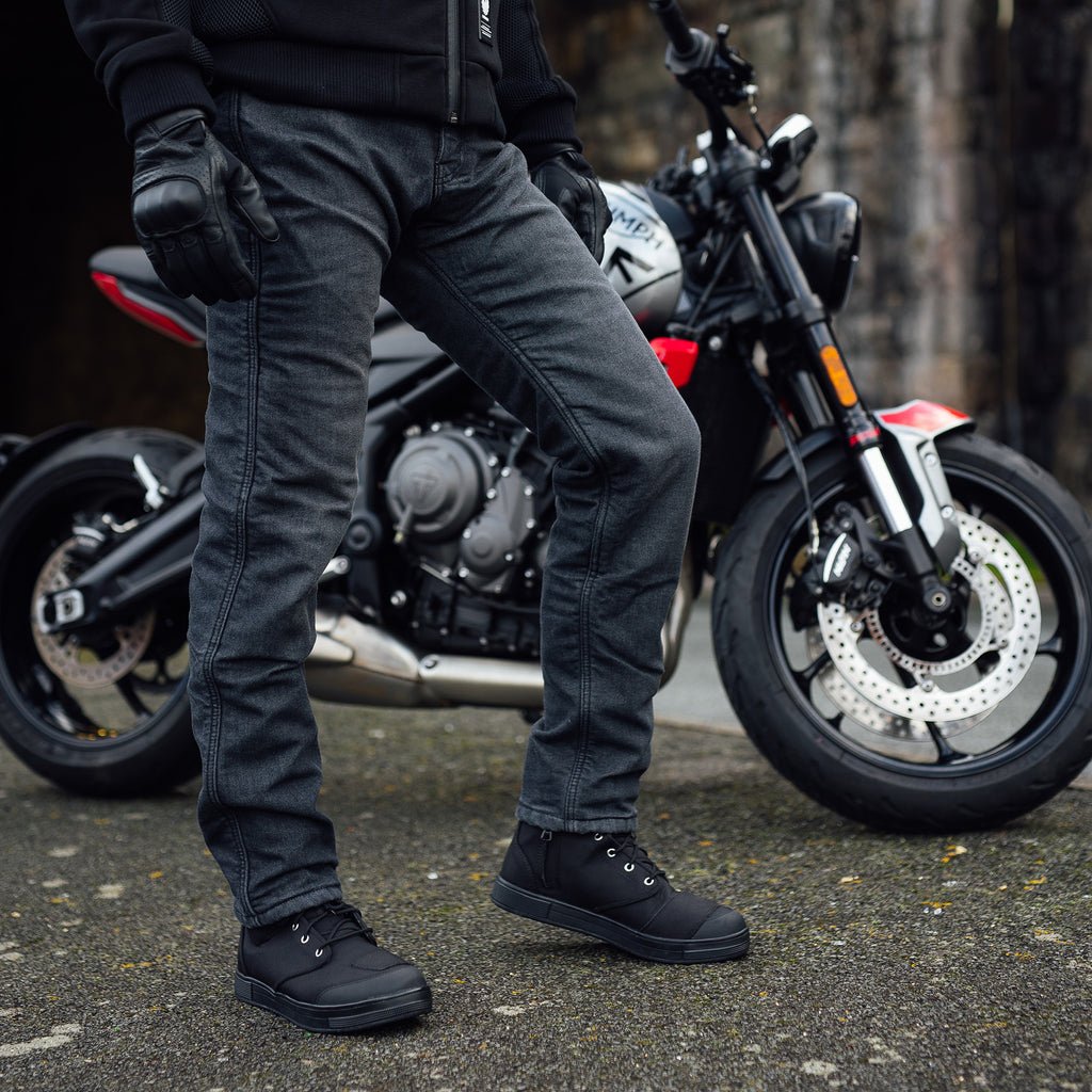 Merlin Mason II Waterproof Jeans in Black
