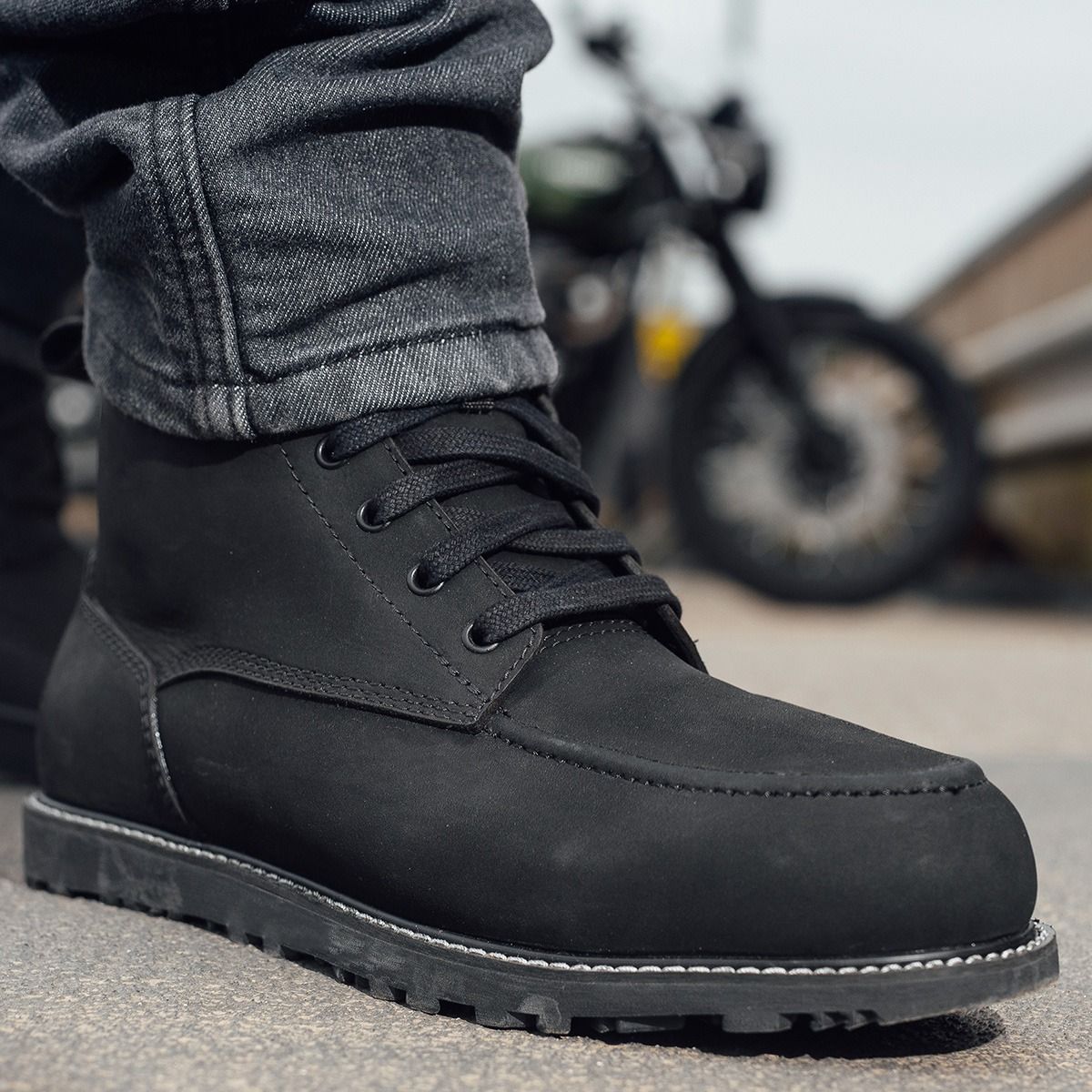 Merlin Worker Moc Toe Waterproof Boot Black