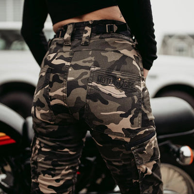 MotoGirl Lara Cargo trousers in Camo