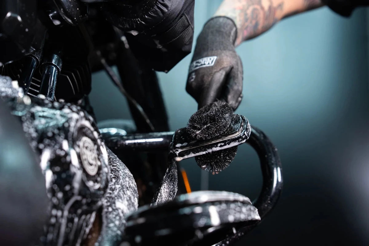 Muc-Off 3 Premium Motorcycle Brush Set  | Veloce Club