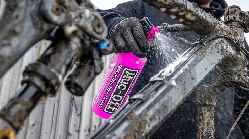 Muc-Off Nano Tech Motorcycle Cleaner 1L | Veloce Club