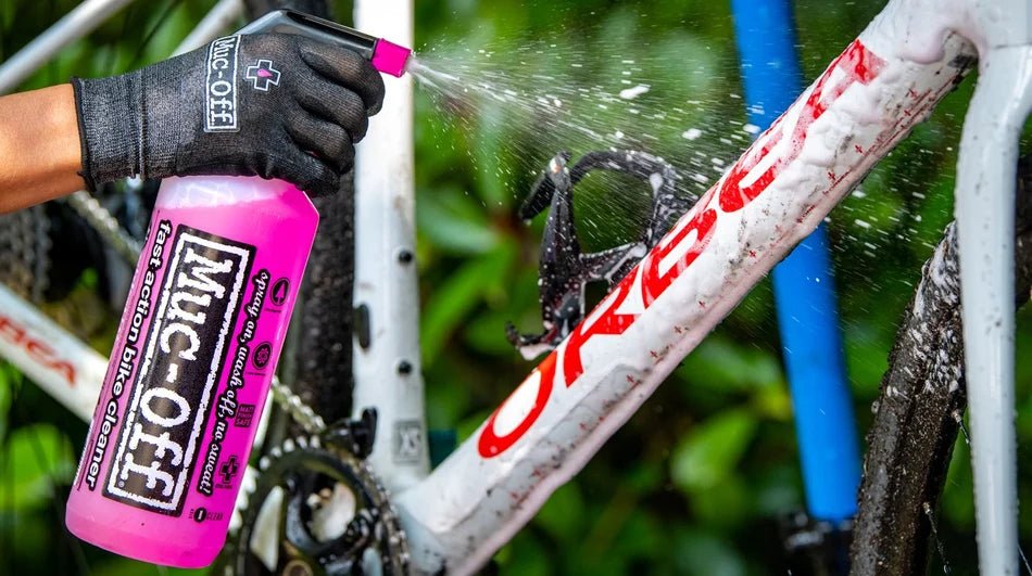 Muc-Off Nano Tech Motorcycle Cleaner 1L | Veloce Club