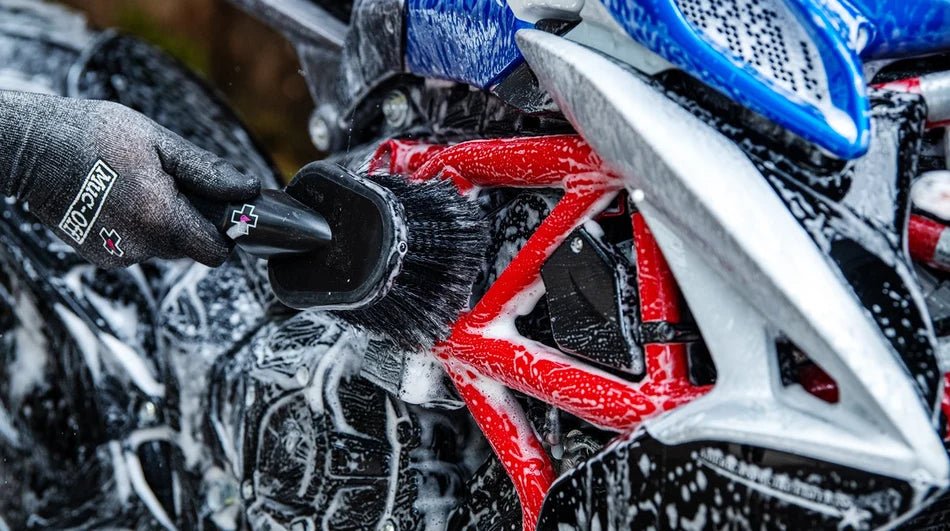 Muc-Off Soft Wash Brush | Veloce Club