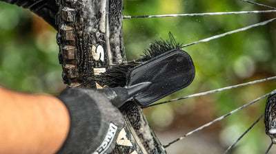 Muc-Off Tyre & Cassette Brush | Veloce Club