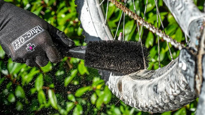 Muc-Off Wheel & Component Brush | Veloce Club