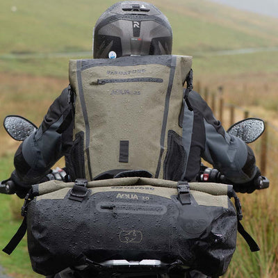 Oxford Aqua T - 30 Roll Bag in Black and Khaki