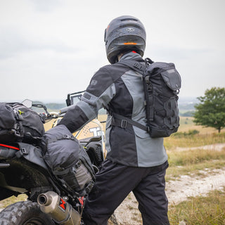 Oxford Atlas B - 10 Advanced Backpack in Black