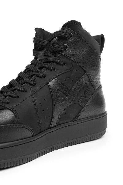 Pando Moto Apex Sneakers - Black | Veloce Club