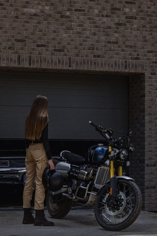 Pando Moto Mila Cargo – Motorcycle Jeans for Women with Chino Style Cordura® - available at Veloce Club