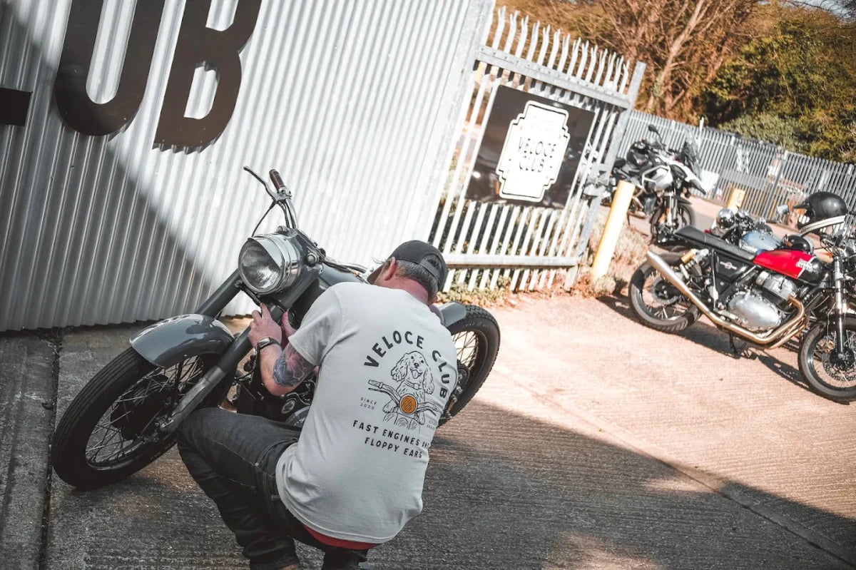 Sun 16 Aug: Wrench & Wash