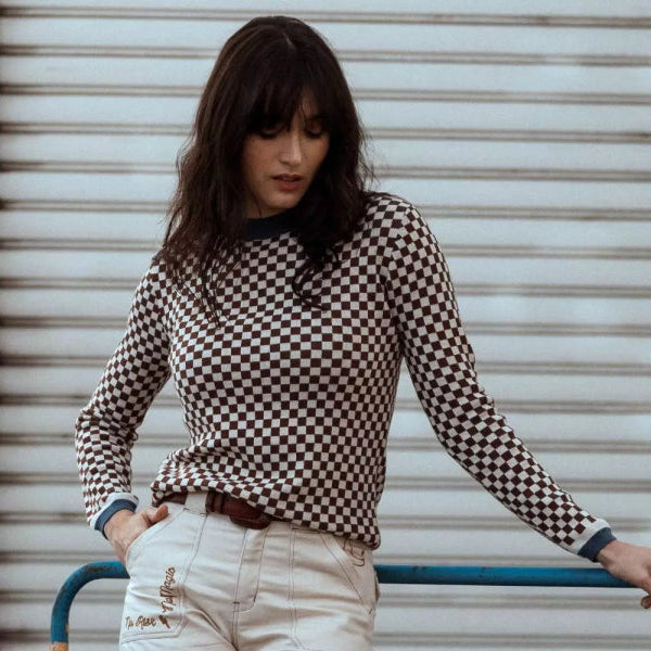 Wildust Sisters Classic Vintage Racing Sweatshirt | Veloce Club