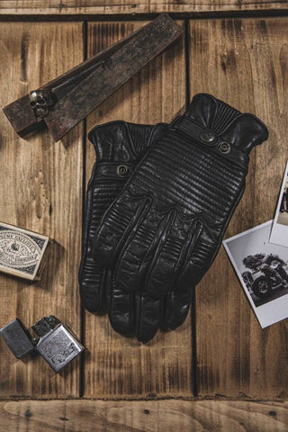 Age of Glory Garage Leather CE Gloves in Black 