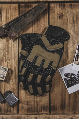 Age of Glory Hero Leather CE Gloves in Black 