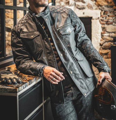 Age of Glory Mission Waxed Cotton Jacket in Black
