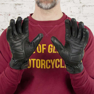 Age of Glory Victory Leather CE Gloves in Black / Yellow
