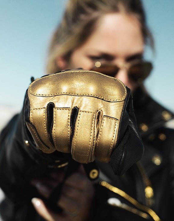 EUDOXIE Jody Burn Women's Gloves in Black and Gold 