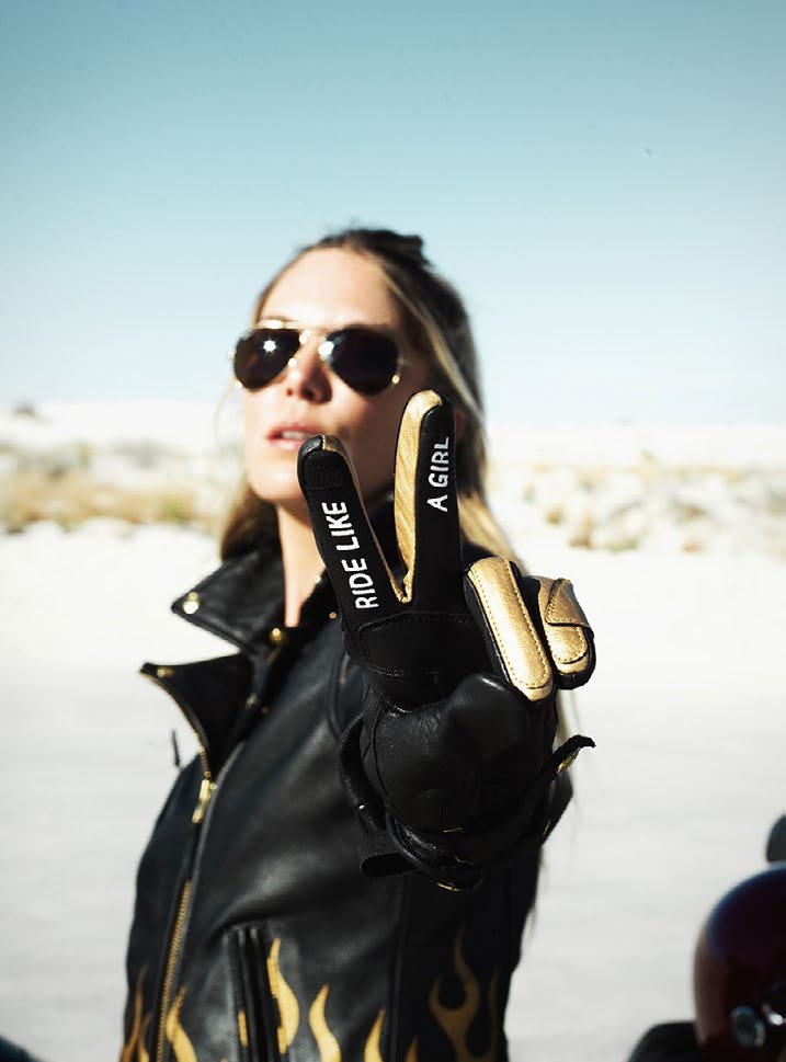 EUDOXIE Jody Burn Women's Gloves in Black and Gold 